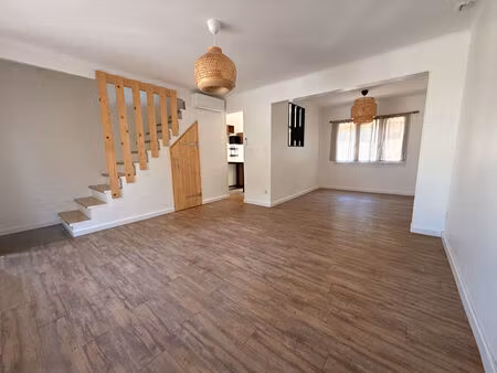 location maison 3 pièces  61.70m²  carcassonne