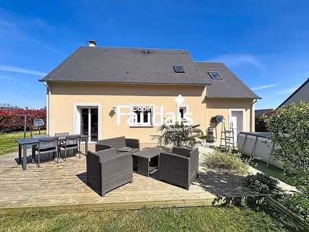 proche carentan  pavillon en bon état de 6/7 pp