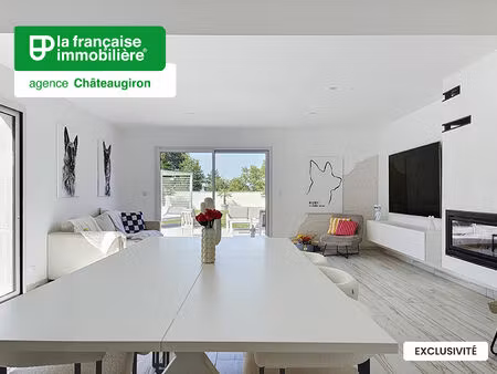 maison moderne  cornillé