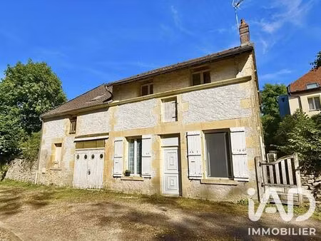 maison à donzy (58220)