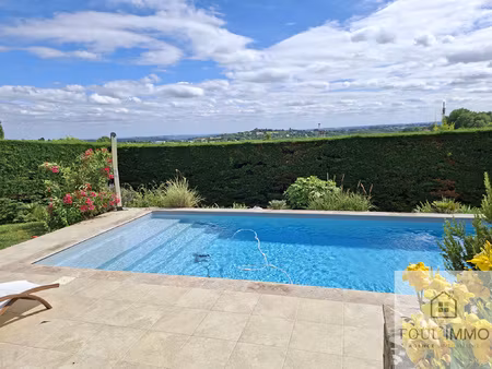 foulayronnes : maison t5 avec jardin et piscine