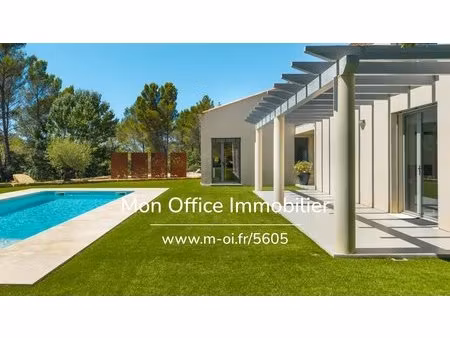référence : 5605-mac - villa 5 pièces avec piscine  garage et dépendance