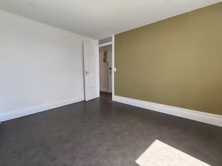 vandoeuvre place gerard d'alsace f2 renove de 41 m2