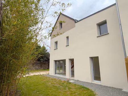 nouveauté ! maison contemporaine de 2026 avec 4 chambres  jardin aux ponts-de-cé !