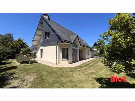 liffré – exclusivité blot – maison familiale 140 m² - grand terrain