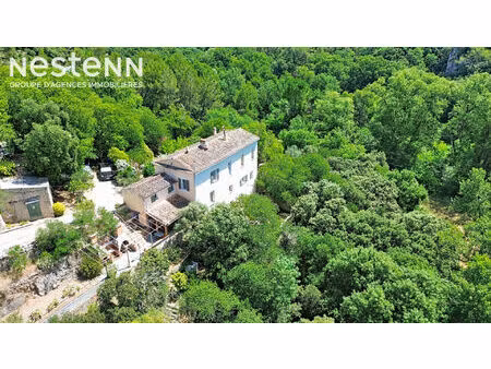 maison carces 8 pièce(s) 205 m2