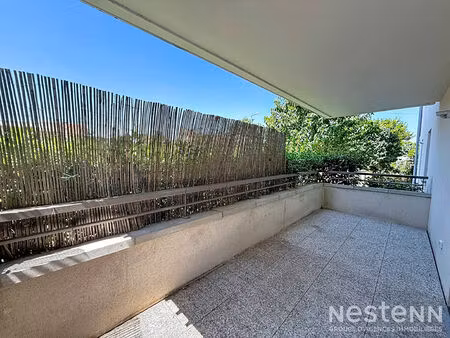 appartement t2 meublé à louer à castanet-tolosan  46 m²  terrasse et parking