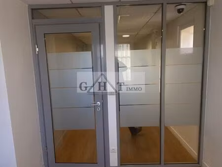 bureau 90 m² à louer