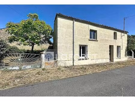 vente maison à saint-varent (79330) : à vendre / 110m² saint-varent