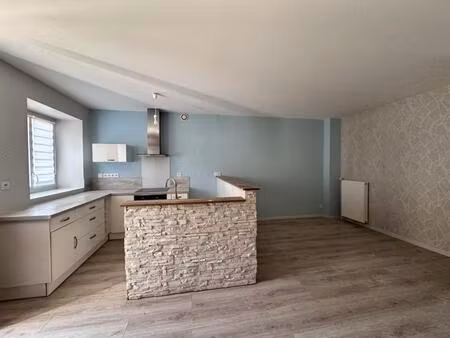 location maison 4 pièces 85m² st benoit 86280