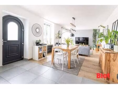 vente maison à dinan (22100) : à vendre / 109m² dinan