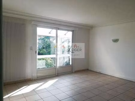 location appartement 2 pièces à carquefou (44470) : à louer 2 pièces / 44m² carquefou
