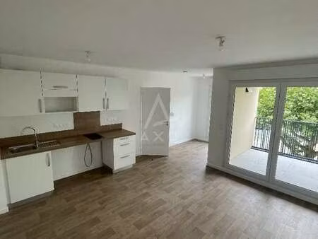location appartement 2 pièces à la roche-sur-yon zad - zi nord (85000) : à louer 2 pièces 
