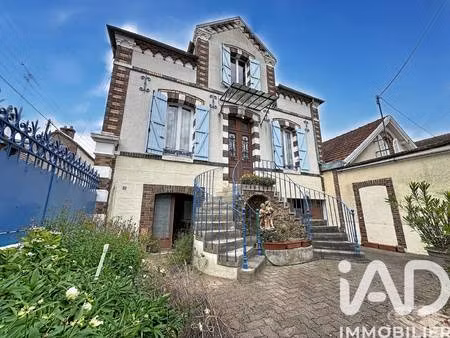 maison de ville à vendre