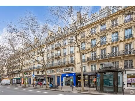 location bureaux 140 m²