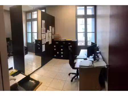 bureaux à louer en hyper centre sète 233m2 acsenceur