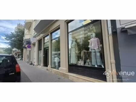 vente commerce saint etienne 42000 82m²