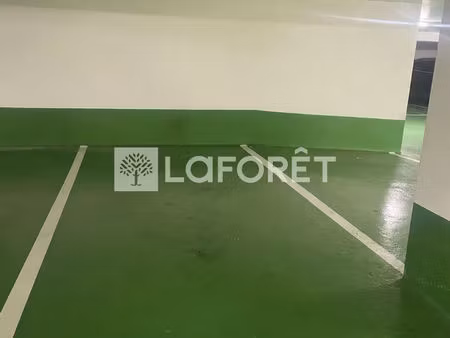 parking / box issy les moulineaux