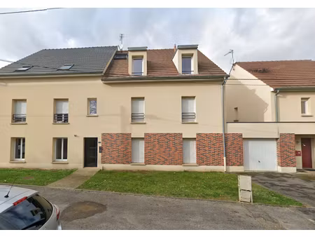 bel appartement t3 avec stationnement