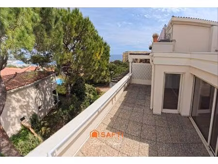 spacieux 3 pièces à l’archet avec vue mer et terrasse