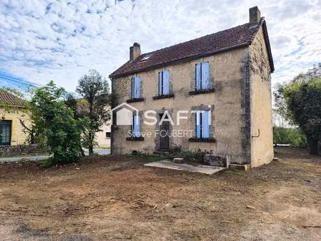 au coeur d'un hameau maison 4 chambres + grange