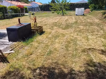 terrain 700 m² libre constructeur