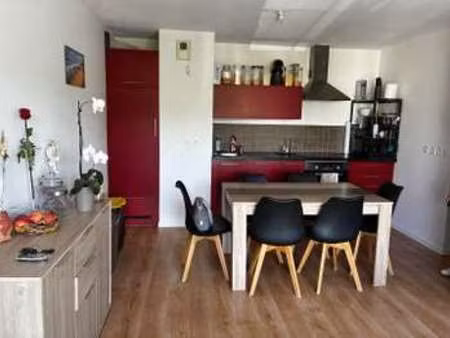 location appartement 3 pièces à plescop (56890) : à louer 3 pièces / 57m² plescop