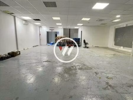 location local d’activités marignane 13700 250m²