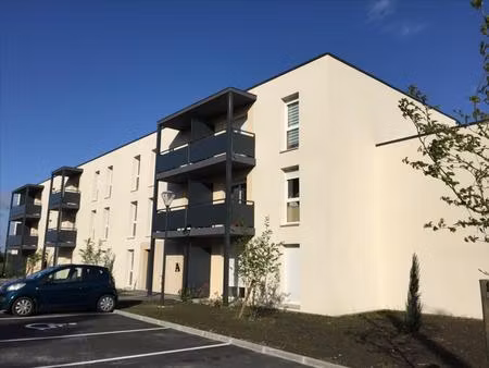 douai - jolies prestations pour ce t2 pkg  terrasse