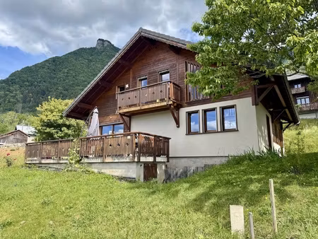 taninges : chalet meublé 5 pièces