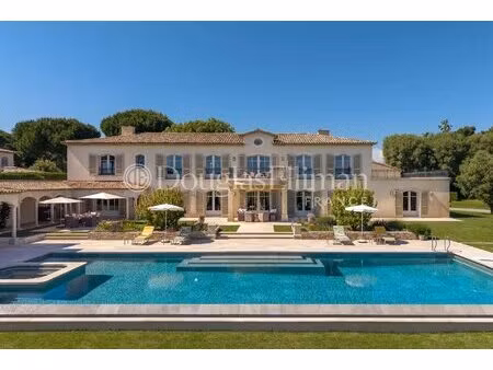 cap d’antibes — superbe propriété familiale au cœur du cap d’antibes