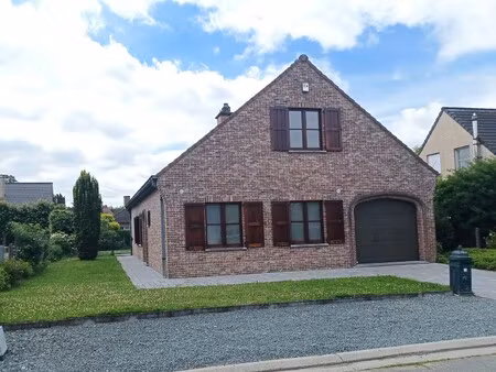 huis te huur in pajottegem met 3 slaapkamers