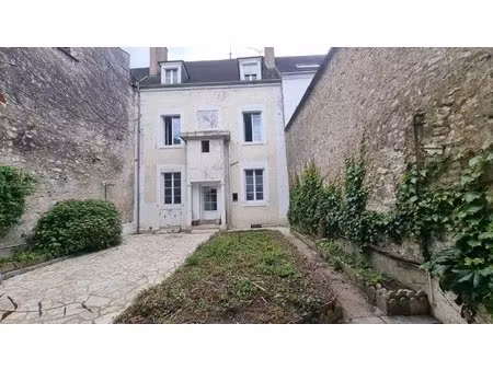 maison historique de 1806 au cœur de montargis