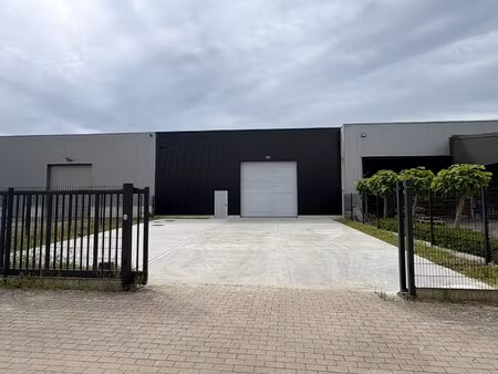 commercieel te huur in balen