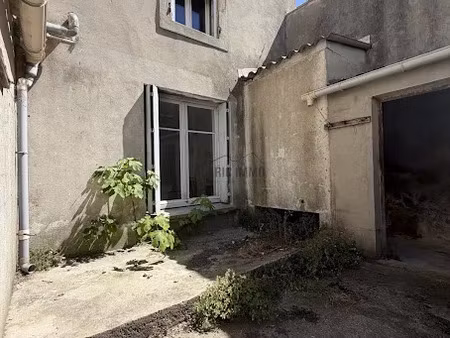 vente maison 6 pièces 106 m² à ferrals-les-corbières (11200)  77 000 €