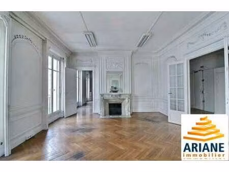 location bureaux 100 m² à 250 m²