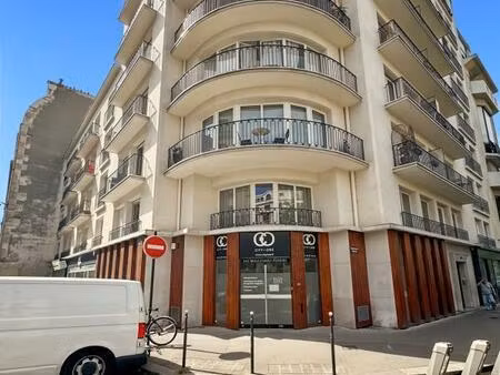 location commerce paris 75017 124m²