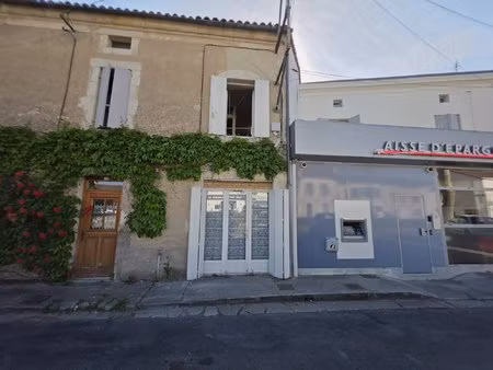 maison de village pleine de charme  beau potentiel
