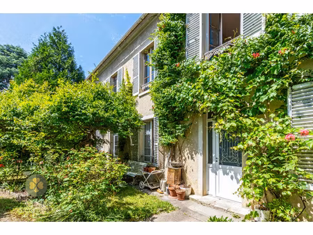 maison 6pièce(s) 4chambre(s) 180 m² thoiry (78770)