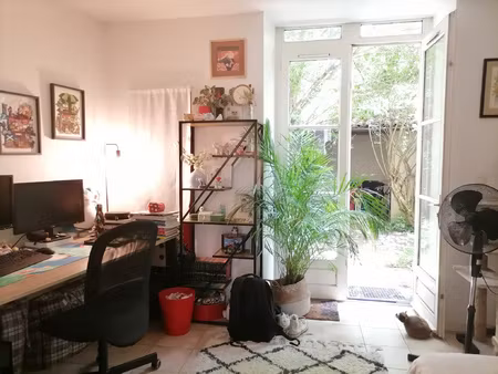 centre ville de poitiers - appartement type 2 avec jardinet