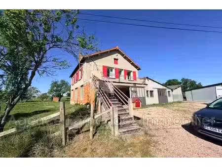vente maison 4 pièces 75 m² à le bouchaud (03130)  96 300 €
