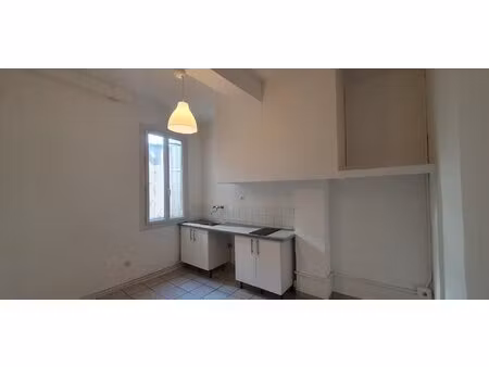 location appartement 1 pièce 30m² montpellier 34000