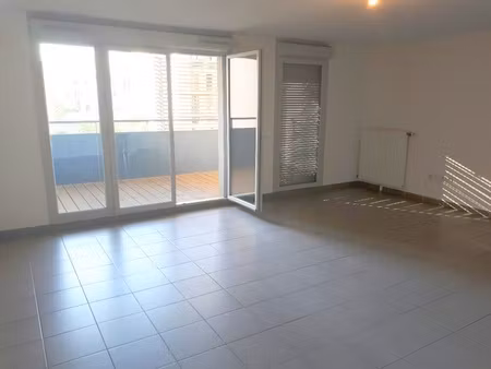 location appartement 3 pièces 68m² toulouse 31200