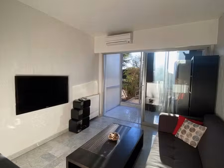 location appartement 2 pièces 26 m² à nice (06200)