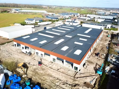commercieel te huur in zedelgem