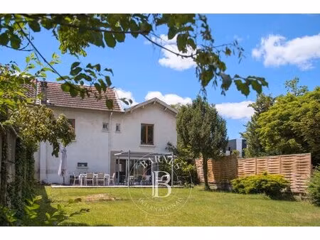 achat maison 4 pièces 98m² charbonnieres les bains 69260