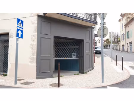 location commerce 125 m² à aubenas (07200)