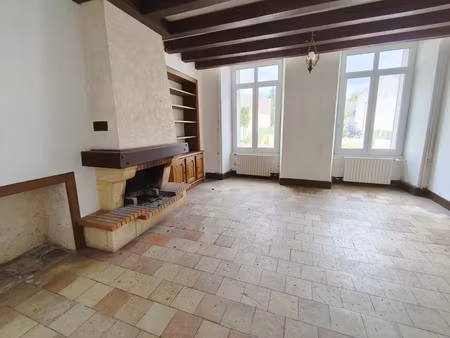 vente immeuble 7 pièces 200 m² à saint-vincent-du-lorouër (72150)  132 500 €