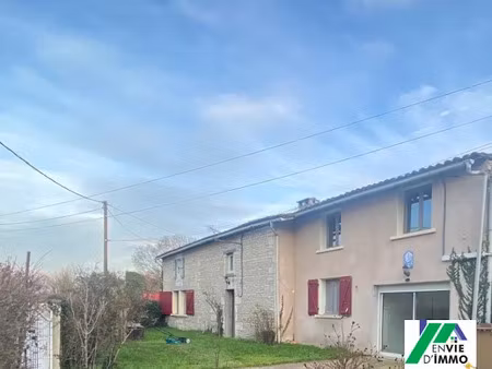 vente maison 4 pièces 126 m² à marigny (79360)  136 500 €