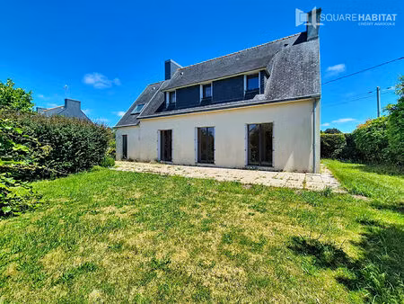 saint-évarzec  une maison familiale au fort potentiel entre quimper et le littoral